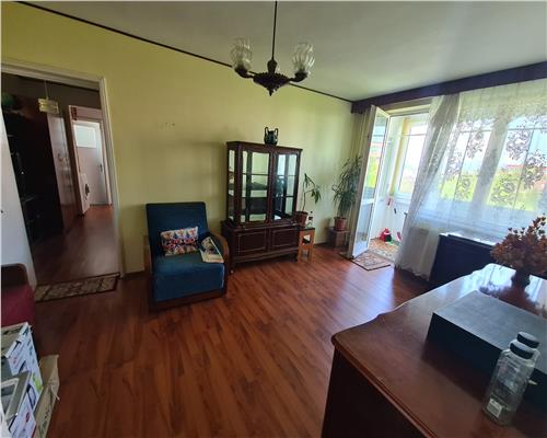 Apartament 3 camere zona Garii