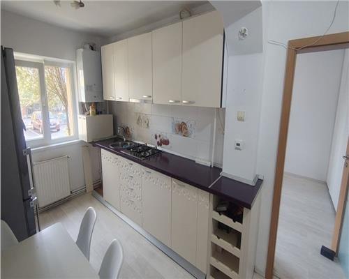 Apartament 3 camere decomandat Racadau