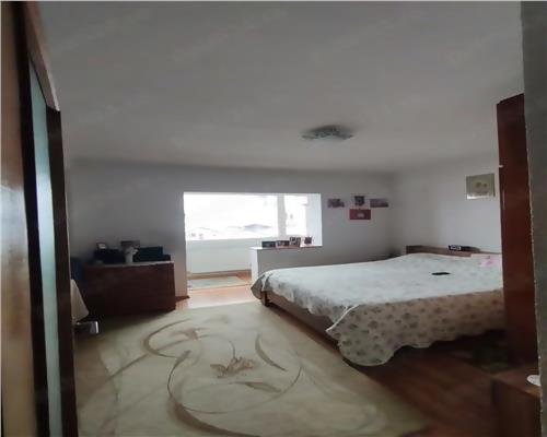 Apartament 3 camere decomandat etaj intermediar Racadau