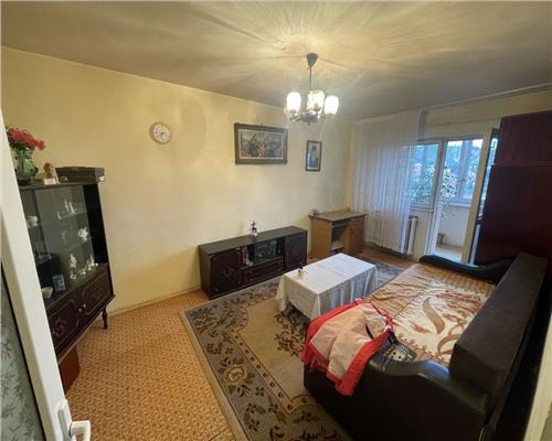 Apartament 3 camere decomandat Racadau