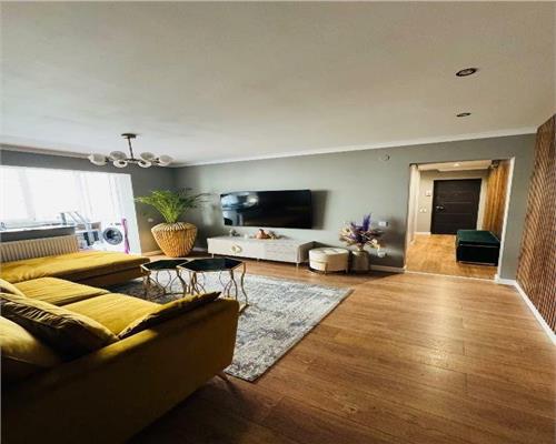 Apartament 4 camere lux, etajul 2 zona Grivitei