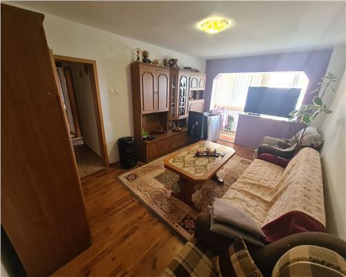 Apartament 3 camere decomandat etajul 2 Racadau- Parcul Trandafirilor