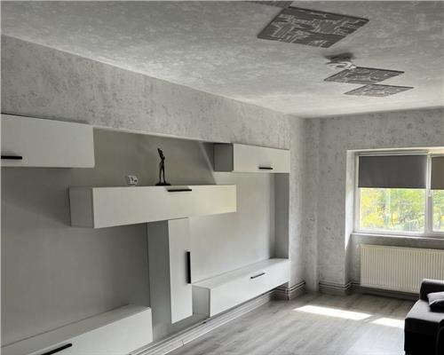 Apartament 2 camere decomandat etajul 1 intrare Racadau