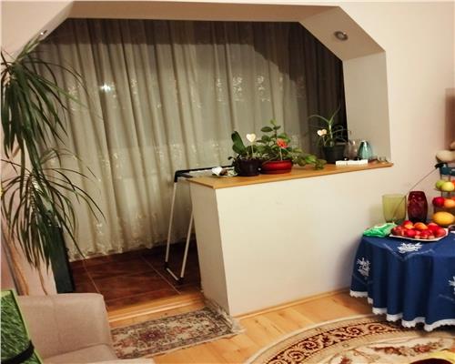 Apartament 2 camere decomandat etajul 1 Craiter