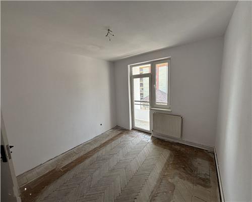 Apartament 2 camere zona Blumana