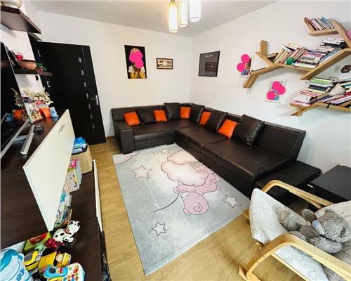 Apartament 3 camere decomandat, 2 bai, zona Vlahuta- Harmanului