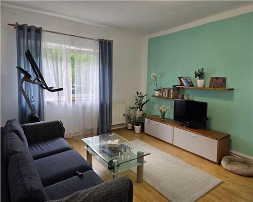 Apartament 2 camere decomandat etajul 2 Racadau