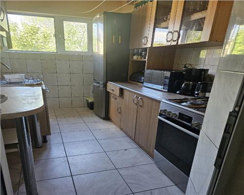 Apartament 2 camere etaj intermediar Astra