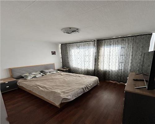 Apartament 2 camere decomandat zona Astra
