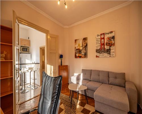 Apartament in casa zona Teatrul Dramatic