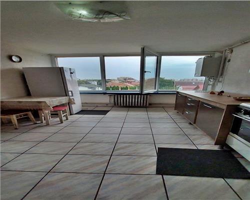 Garsoniera etaj intermediar zona Astra