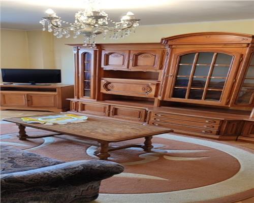 Apartament 3 camere Racadau- Carpatilor