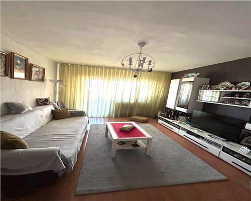 Apartament 2 camere decomandat renovat, mobilat