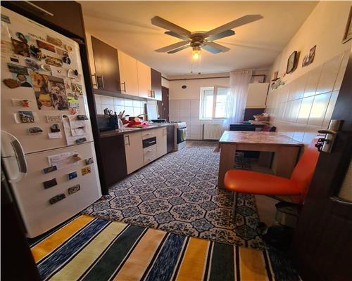 Apartament 2 camere decomandat Astra Carpatilor