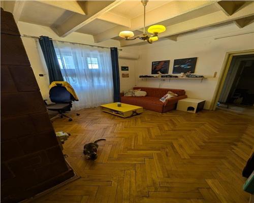 Apartament 2 camere bloc vila Piata Astra