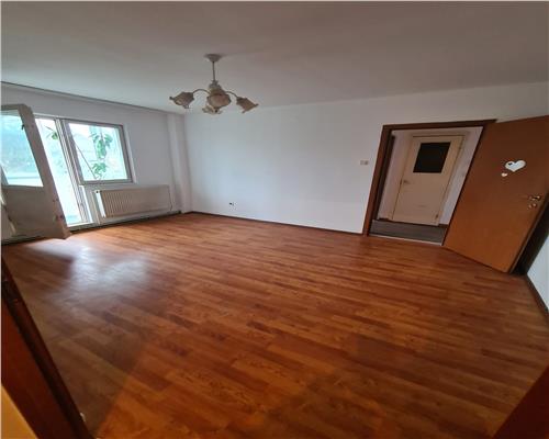 Apartament 2 camere etajul 2 Astra Saturn